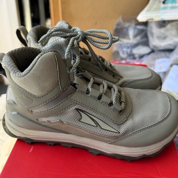 Altra Lone Peak Hiker Hiking Boots - Women's (Size 6.5, Khaki) - Lightly Used - Picture 10 of 12